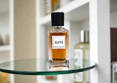 Eau de parfum Suits - Fragrance World - nour orient